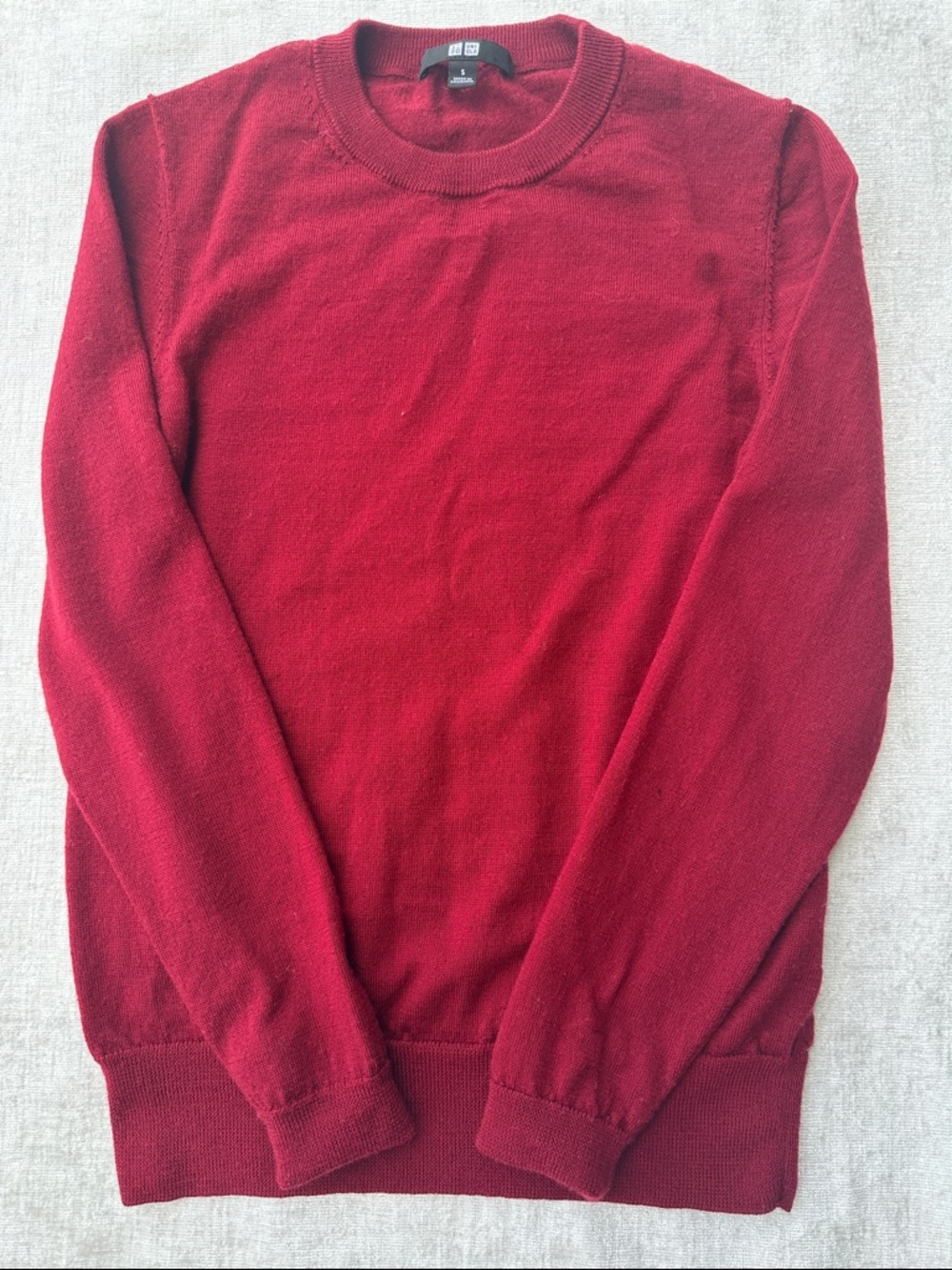 Uniqlo Extra Fine Merino Wool Red Crewneck Sweater Size S